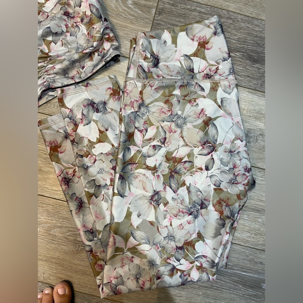 SAVVI brand matching leggings and bra. Beautiful color. Worn once. Both size L.